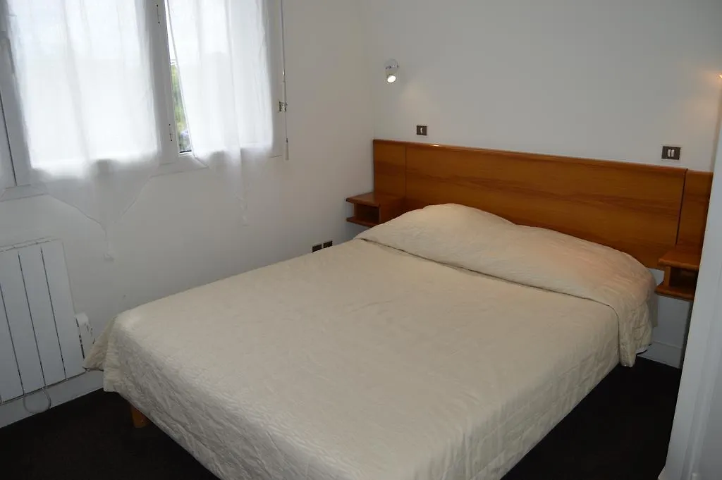 ** Hotel Hôtel Saint Pierre France